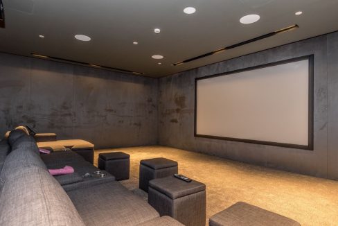 Elegant 2BR in Oakley Square  Residences-28