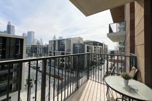 1BR Fully Furnished Apartment in Central Park-13