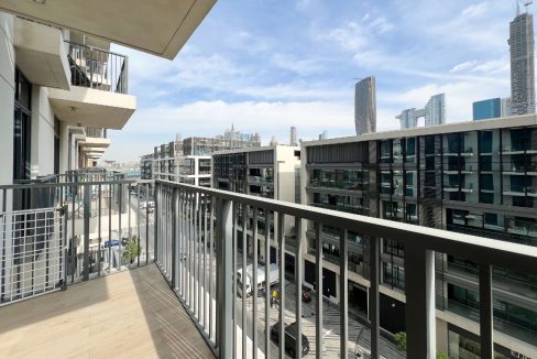 1BR Fully Furnished Apartment in Central Park-14