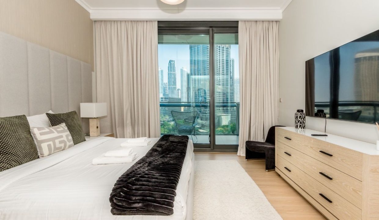 Upgraded 2BR Apartment with Burj Khalifa View-17