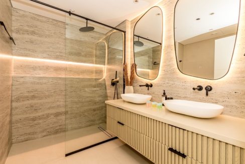 Upgraded 2BR Apartment with Burj Khalifa View-21