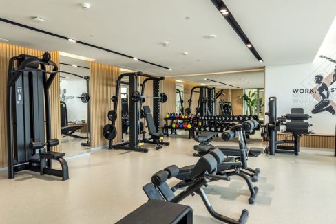 Modern 2BR+M with Top Amenities at Ellington House-22