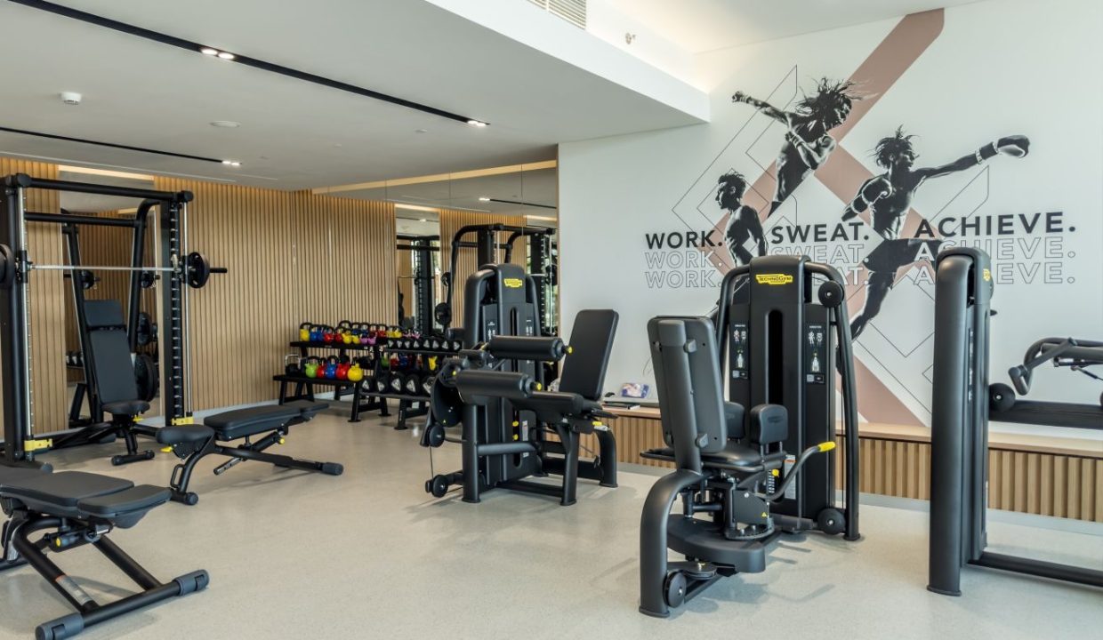 Modern 2BR+M with Top Amenities at Ellington House-24