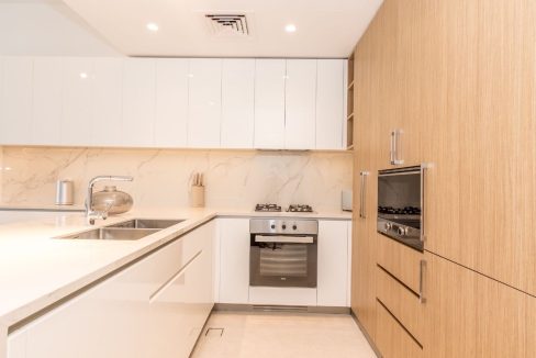 Stylish 1-Bedroom Apartment | Ellington House-5