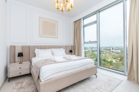 Modern 2BR+M with Top Amenities at Ellington House-5