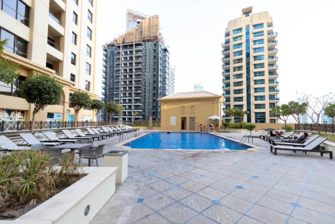 Large 1 Bed Apartment in Shams include the bills-24