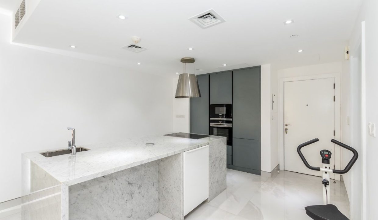 Upgraded Studio Apartment| Murjan 2-7