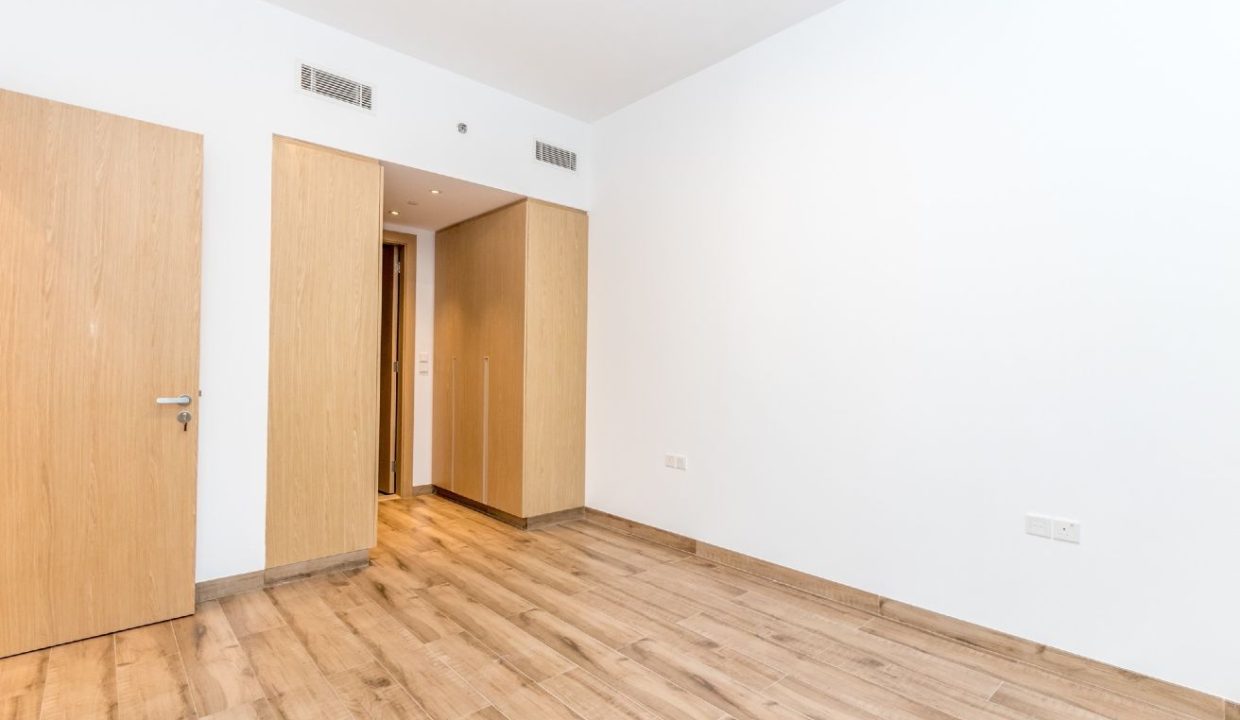 Elegant 2BR in Oakley Square  Residences-11