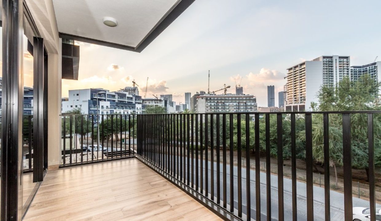 Elegant 2BR in Oakley Square  Residences-12