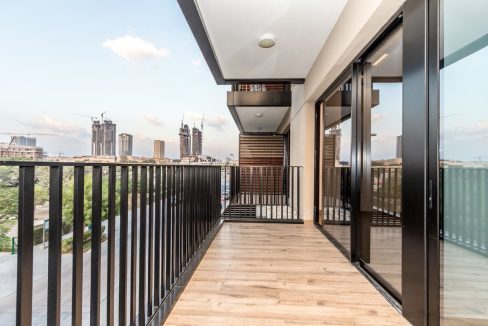 Elegant 2BR in Oakley Square  Residences-14