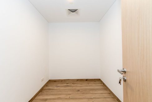 Elegant 2BR in Oakley Square  Residences-17