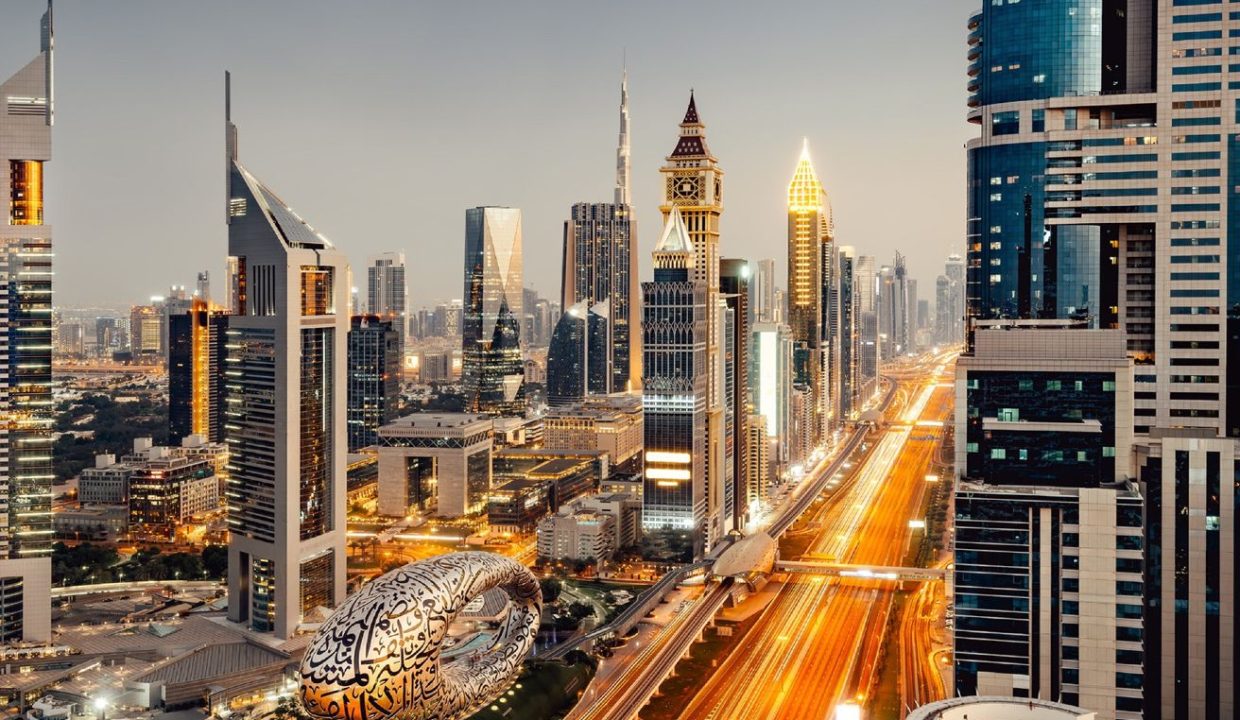 Stunning 1-Bedroom Apartment in Zaabeel-2