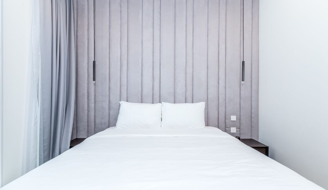 Luxury 3BR + Maid | Fully Furnished | Burj crown-11