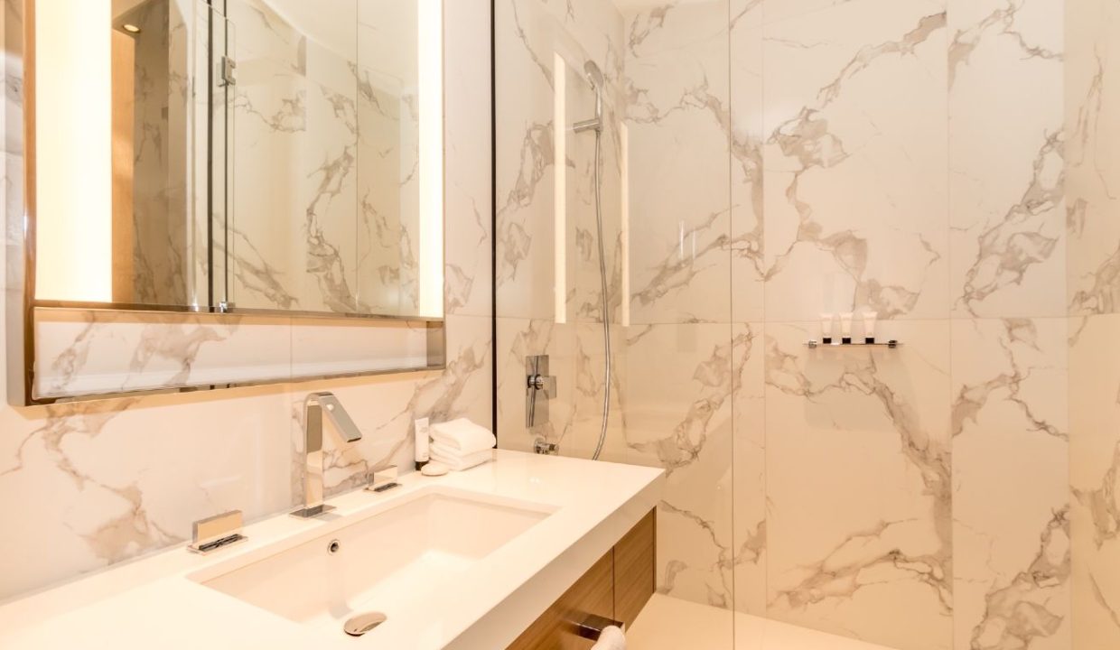 Luxurious 3BR Apartment in Address Opera-26