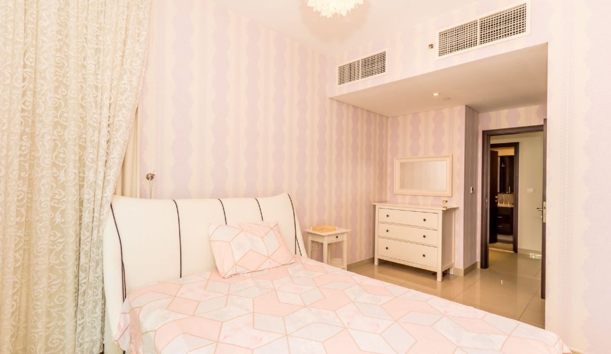 Biggest Unit Furnished Burj & Fountain View-9