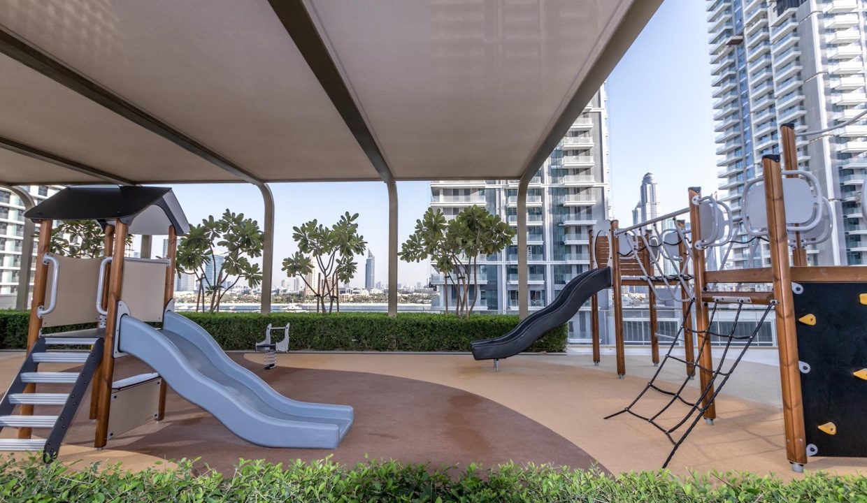 Luxury 1BR Furnished | Sea View | Grand View-17