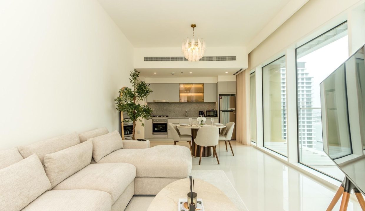 Luxury 1BR Furnished | Sea View | Grand View-8