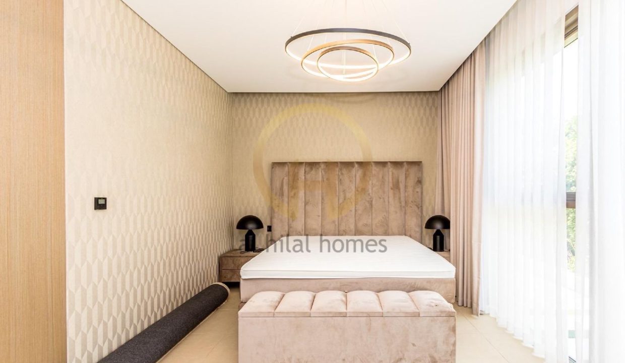 Elegant Golf Place Villa | Furnished |Private Pool-12