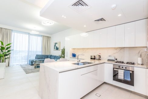 Modern 2BR+M with Top Amenities at Ellington House-9