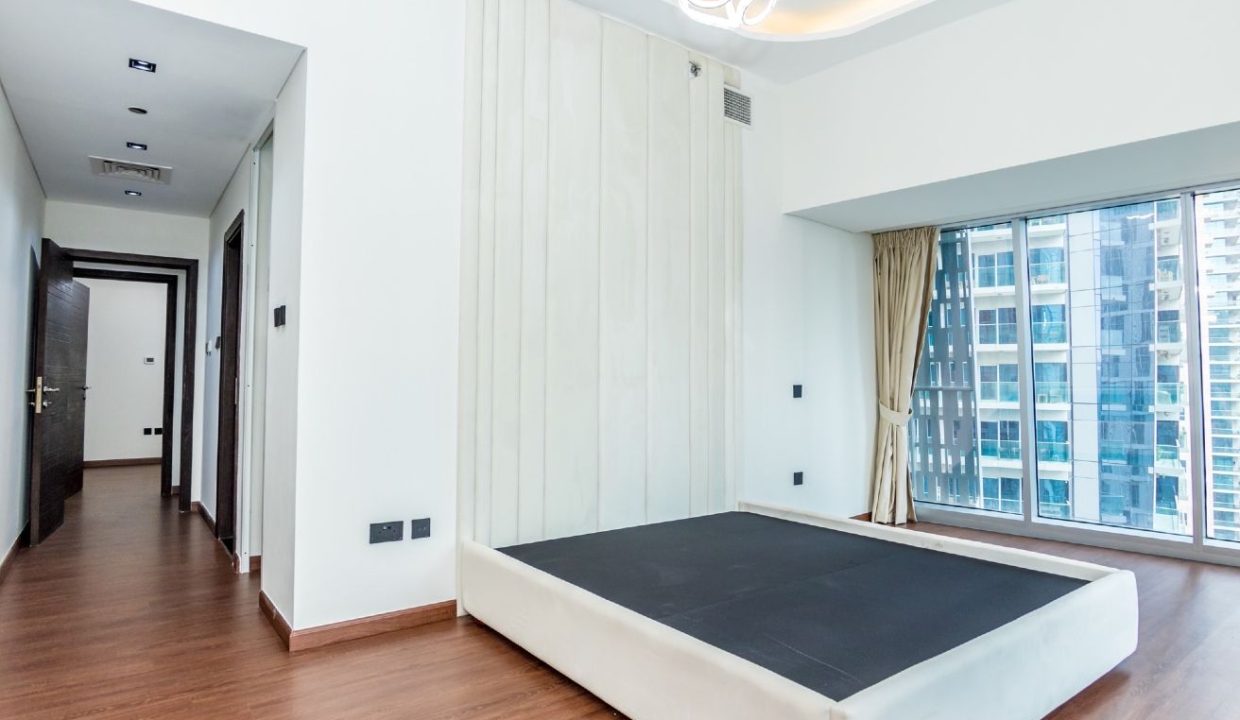 Stunning  2BR with Breathtaking Views-20