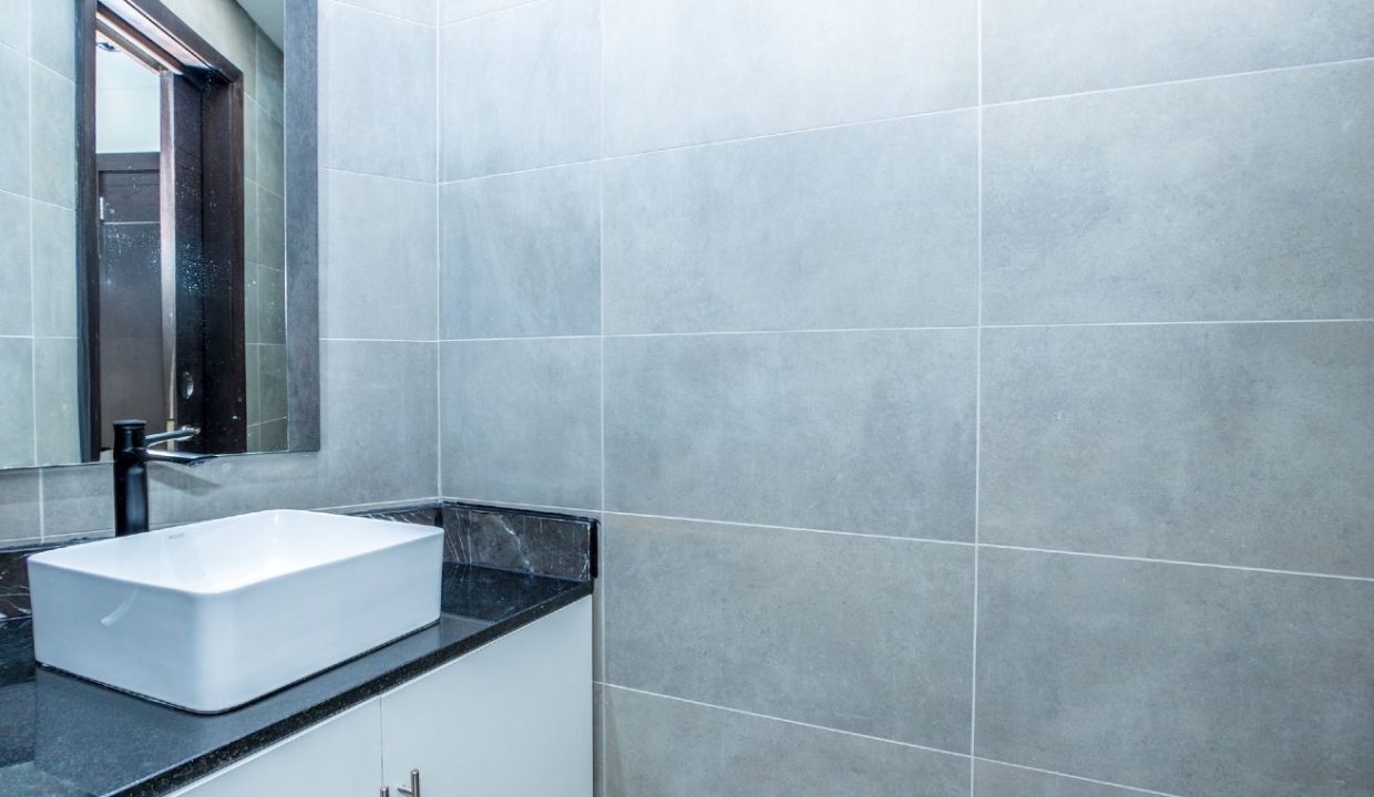 Stunning  2BR with Breathtaking Views-26