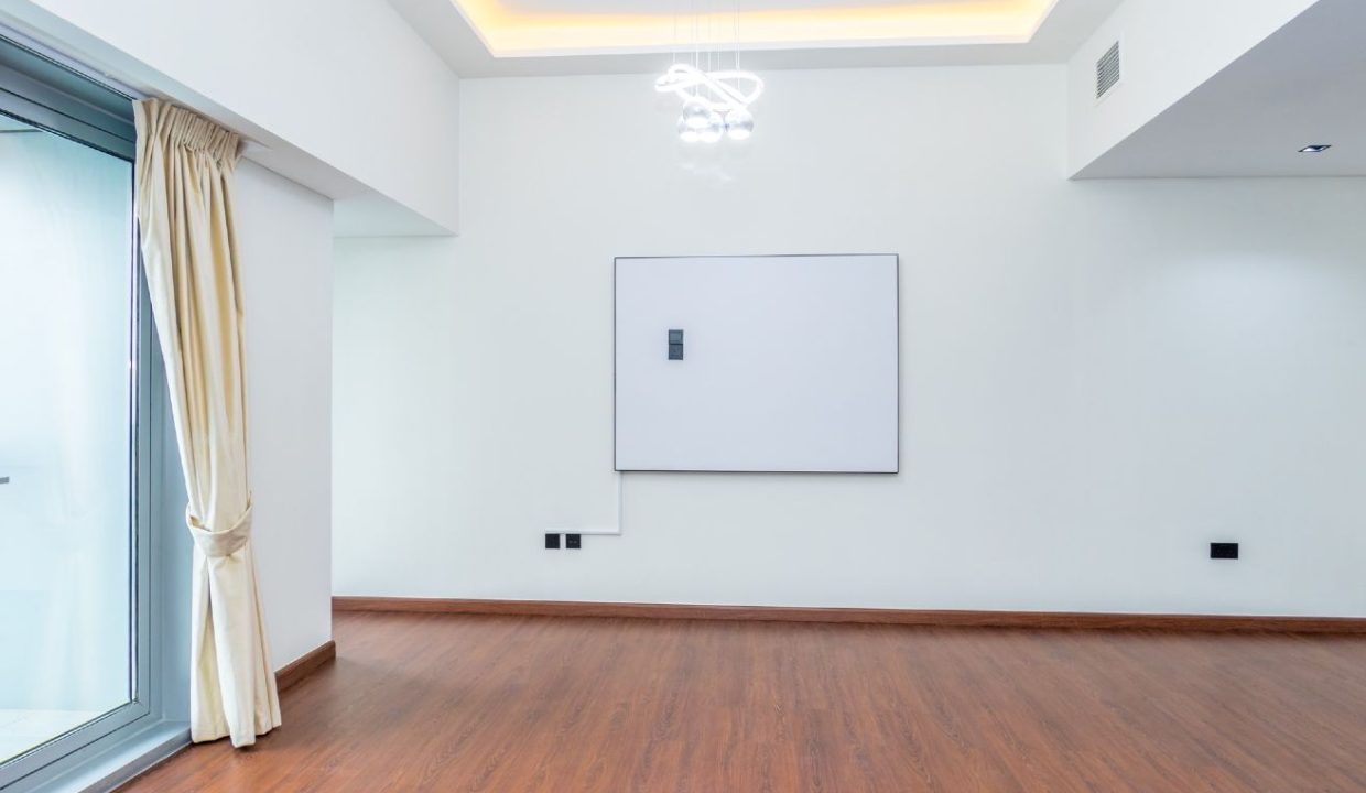 Stunning  2BR with Breathtaking Views-5