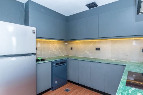 Stunning  2BR with Breathtaking Views-6