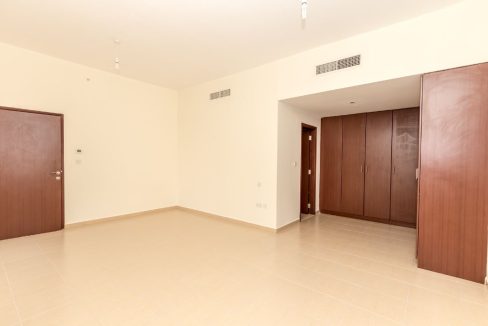 Spacious 2BR Apartment for Sale in Sadaf 6-11
