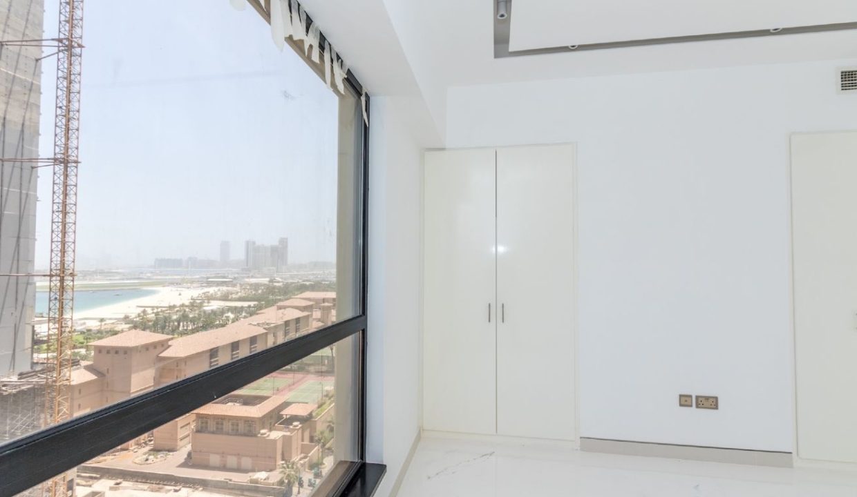 Spacious 3-Bedroom Apartment for Rent in Sadaf 4-13