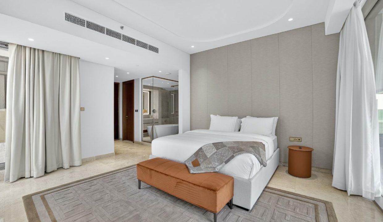 4BR + M| Designer Furnished | Palm Jumeirah-19