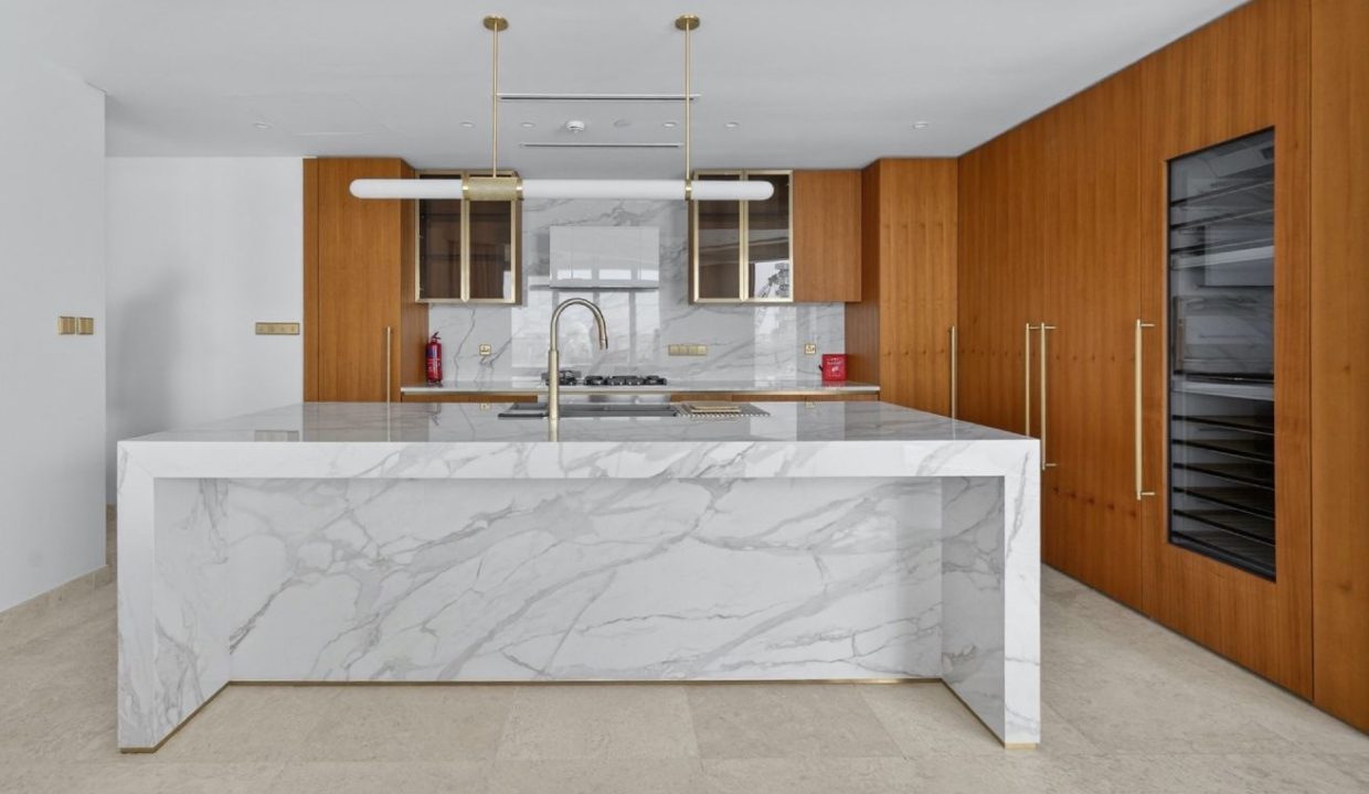 4BR + M| Designer Furnished | Palm Jumeirah-7