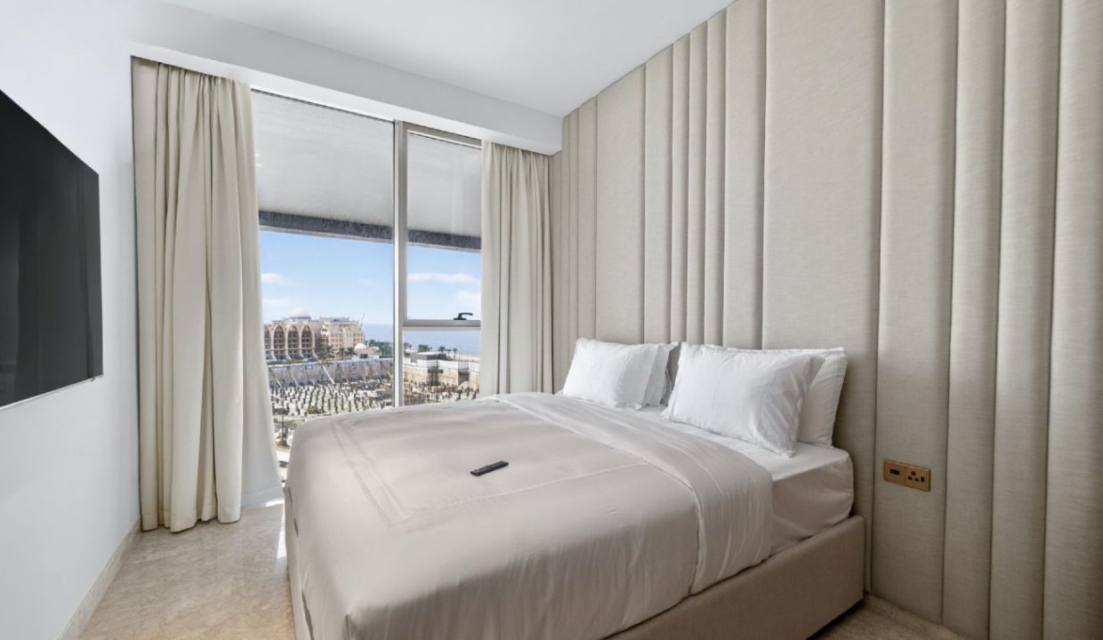 4BR + M| Designer Furnished | Palm Jumeirah-10