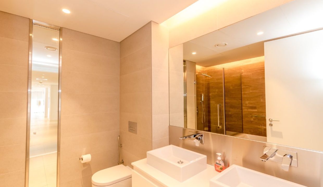 3 BR + M | Sea & Ain Dubai  View | Furnished-17