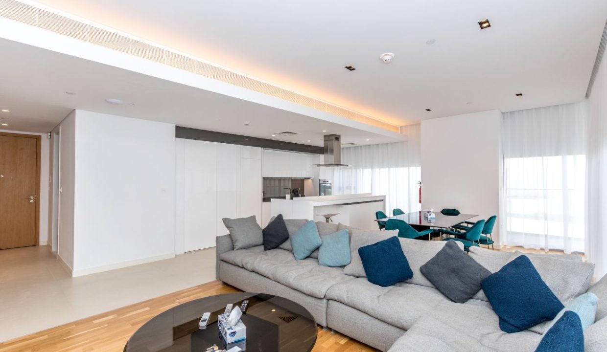 3 BR + M | Sea & Ain Dubai  View | Furnished-3