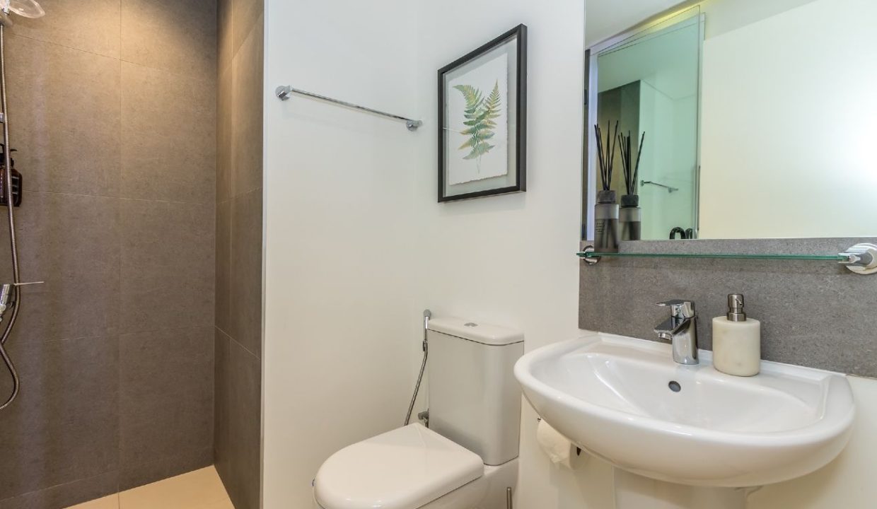 Luxury 3BR + Maid | Fully Furnished | Burj crown-18