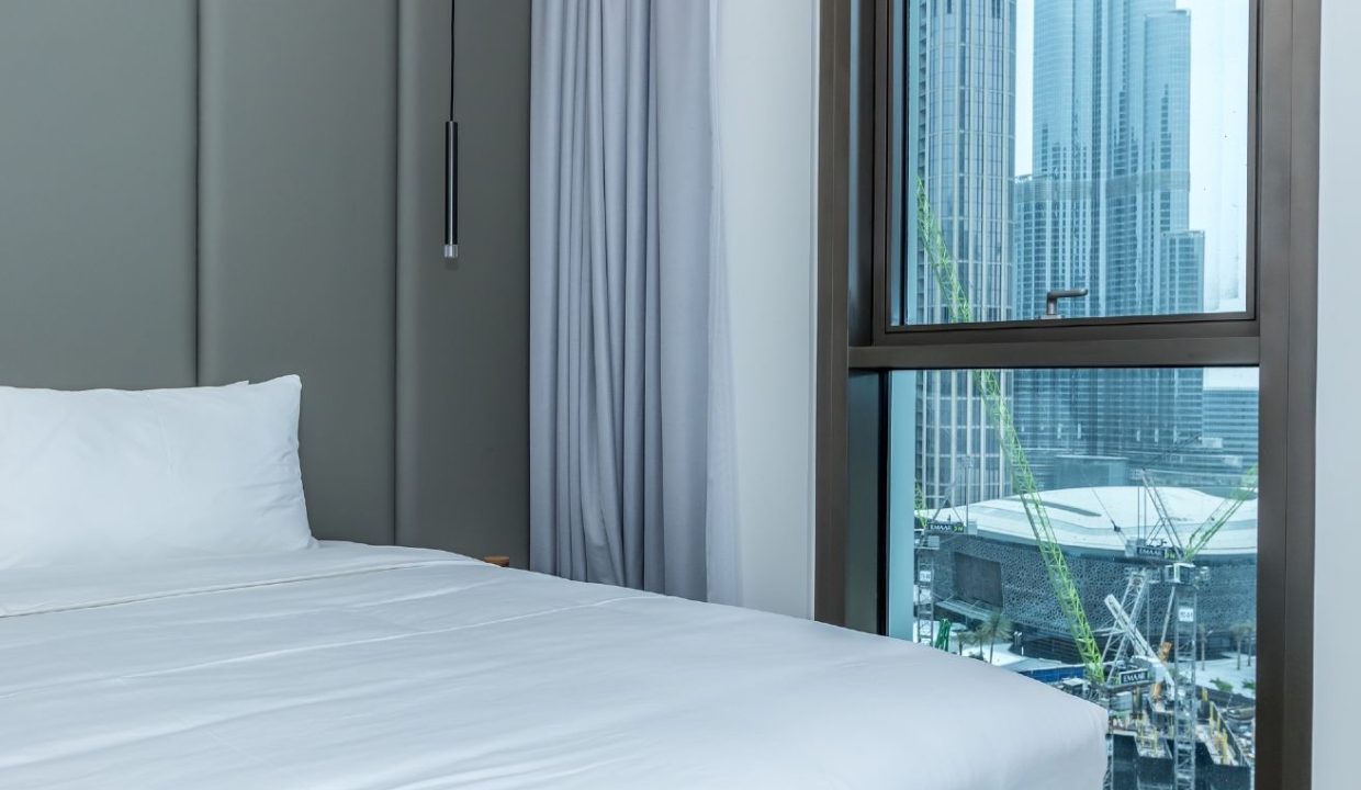 Luxury 3BR + Maid | Fully Furnished | Burj crown-6