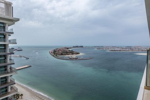 Luxury 1BR Furnished | Sea View | Grand View-2