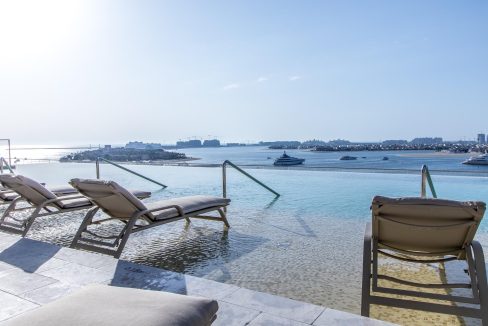 Luxury 1BR Furnished | Sea View | Grand View-20