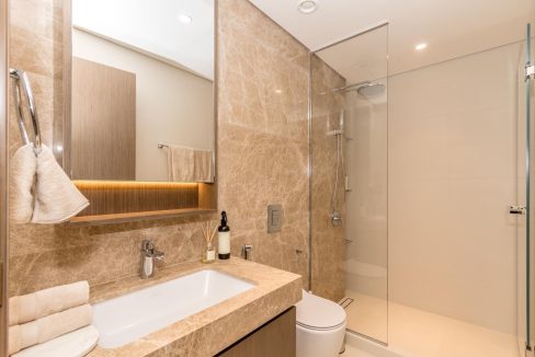 Luxury 1BR Furnished | Sea View | Grand View-25