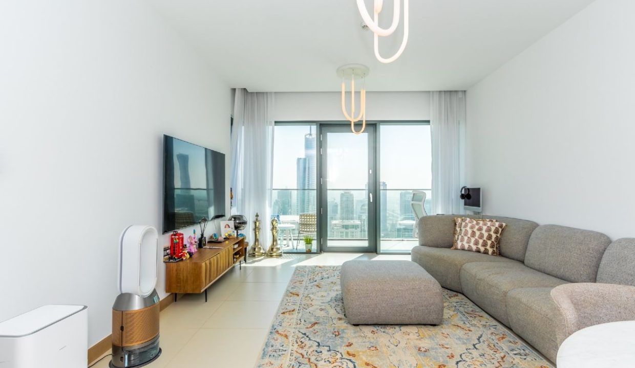 Luxurious 2-Bedroom Apartment in Vida Residence-2