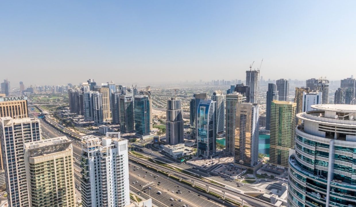 Luxurious 2-Bedroom Apartment in Vida Residence-16