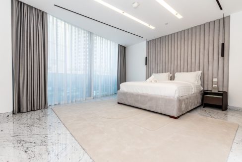 Luxury Marina Villa|Fully Renovated|Prime Location-23