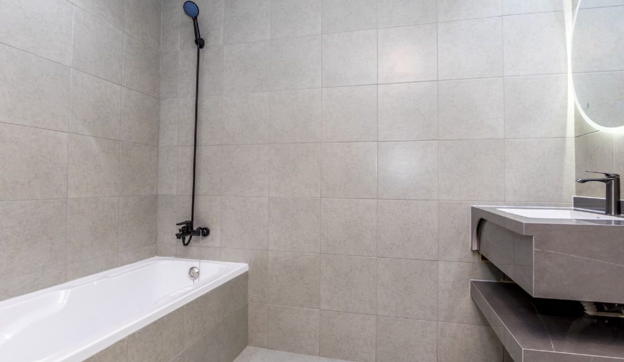 Stunning  2BR with Breathtaking Views-27