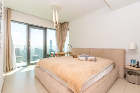 Luxurious 2-Bedroom Apartment in Vida Residence-10