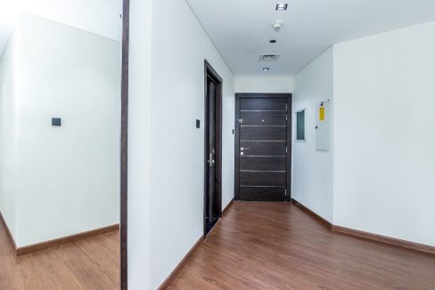 Stunning  2BR with Breathtaking Views-10