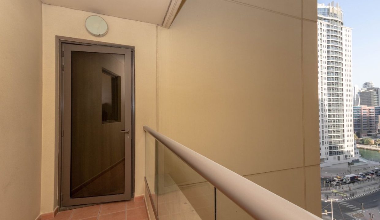 Large 1 Bed Apartment in Shams 1 JBR-18