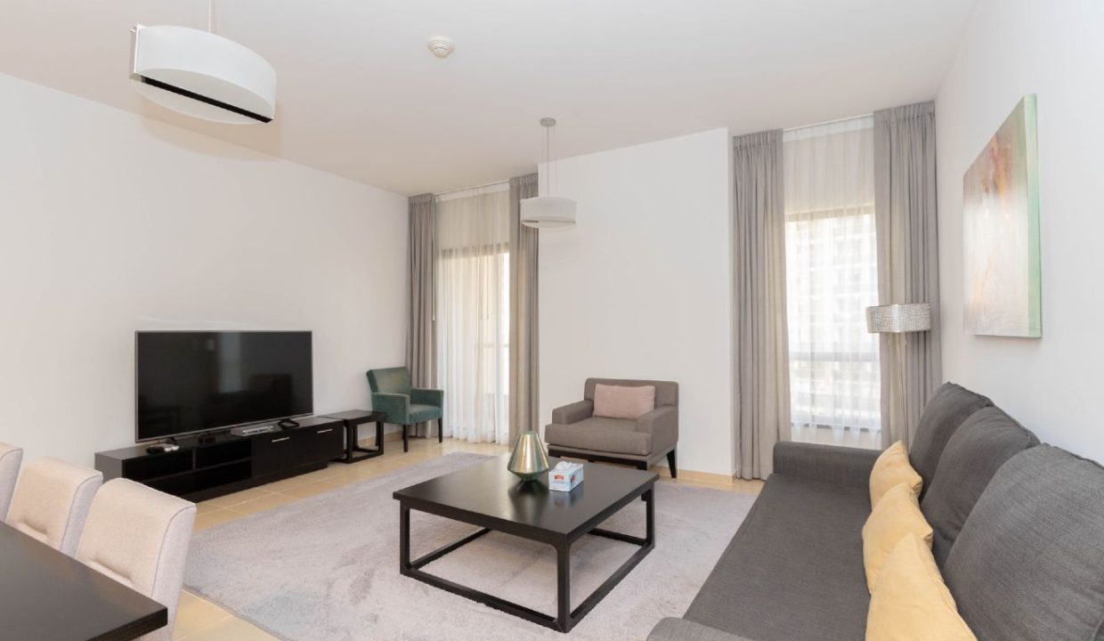 Large 1 Bed Apartment in Shams 1 JBR-4