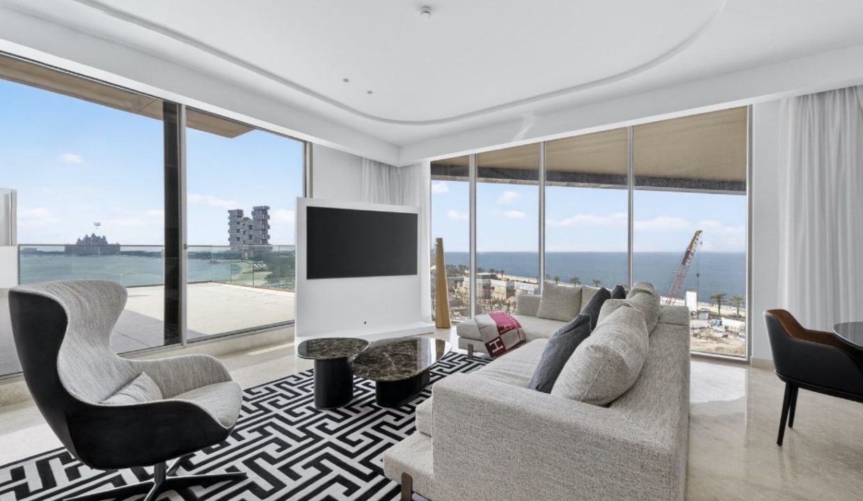 4BR + M| Designer Furnished | Palm Jumeirah-2