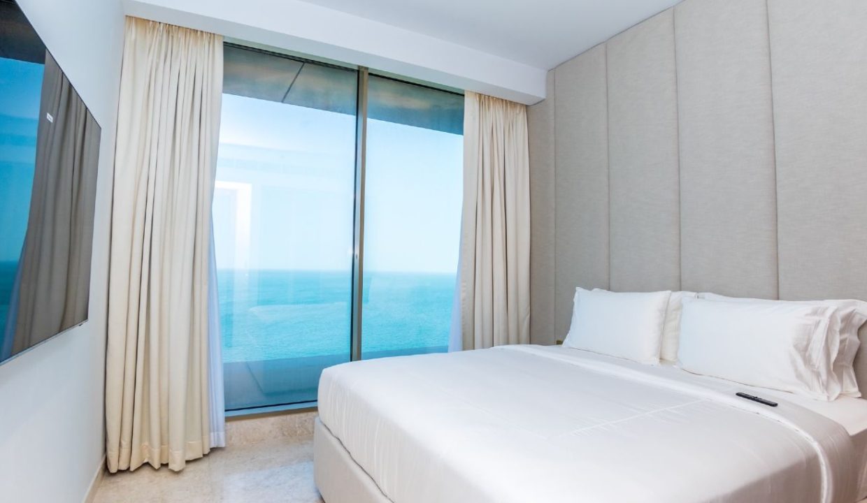 Beachfront Luxury Living | 4BR+M at Palm Jumeirah-14