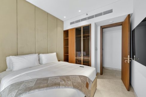 4BR + M| Designer Furnished | Palm Jumeirah-16